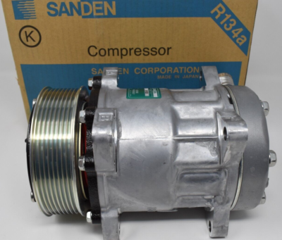 Air Conditioner Compressor,Fit for follwing models:
Volvo WHEEL LOADER:
L110F,L120F,L150E,L180E,L330E,L180D,L220D,L330D,L45F,L50F,L50D,L70D,L90D,L150D,L120D
L60E,L70E,L90E,L110E,L120E,L70F,L90G
Volvo MOTOR GRADER:G900
Volvo EXCAVATOR:ECR145,ECR235C,ECR305C
Volvo CRAWLER EXCAVATOR:
EC135BLC,EC140B,EC160B,EC210B,EC240B,EC140BLC,EC140BLCM,EC140C,EC160BCL,
EC160BLC,EC160BNLC,EC160C,EC180BLC,EC210B,EC210BF,EC210BFX,EC210BLR,
EC210BNC,EC210BNLC,EC210C,EC235C,EC240BLC,EC240BLC,EC240BLR,EC240BNLC,
EC240C,EC240CL,EC