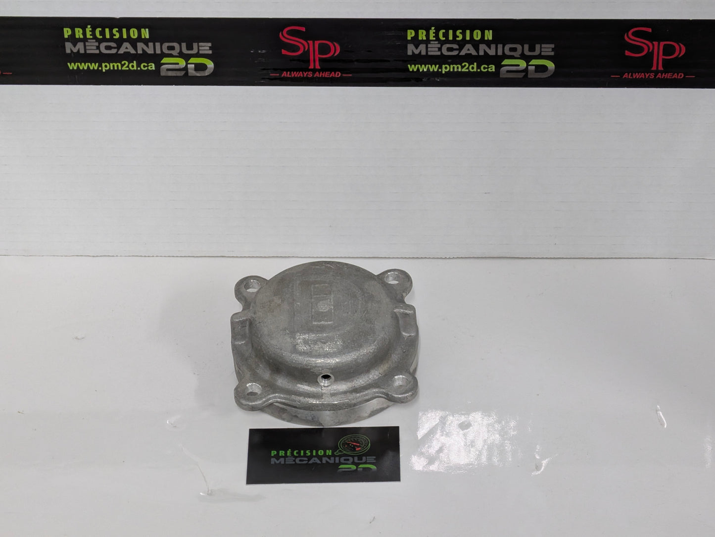 Bouchon de réservoir à carburant BN022